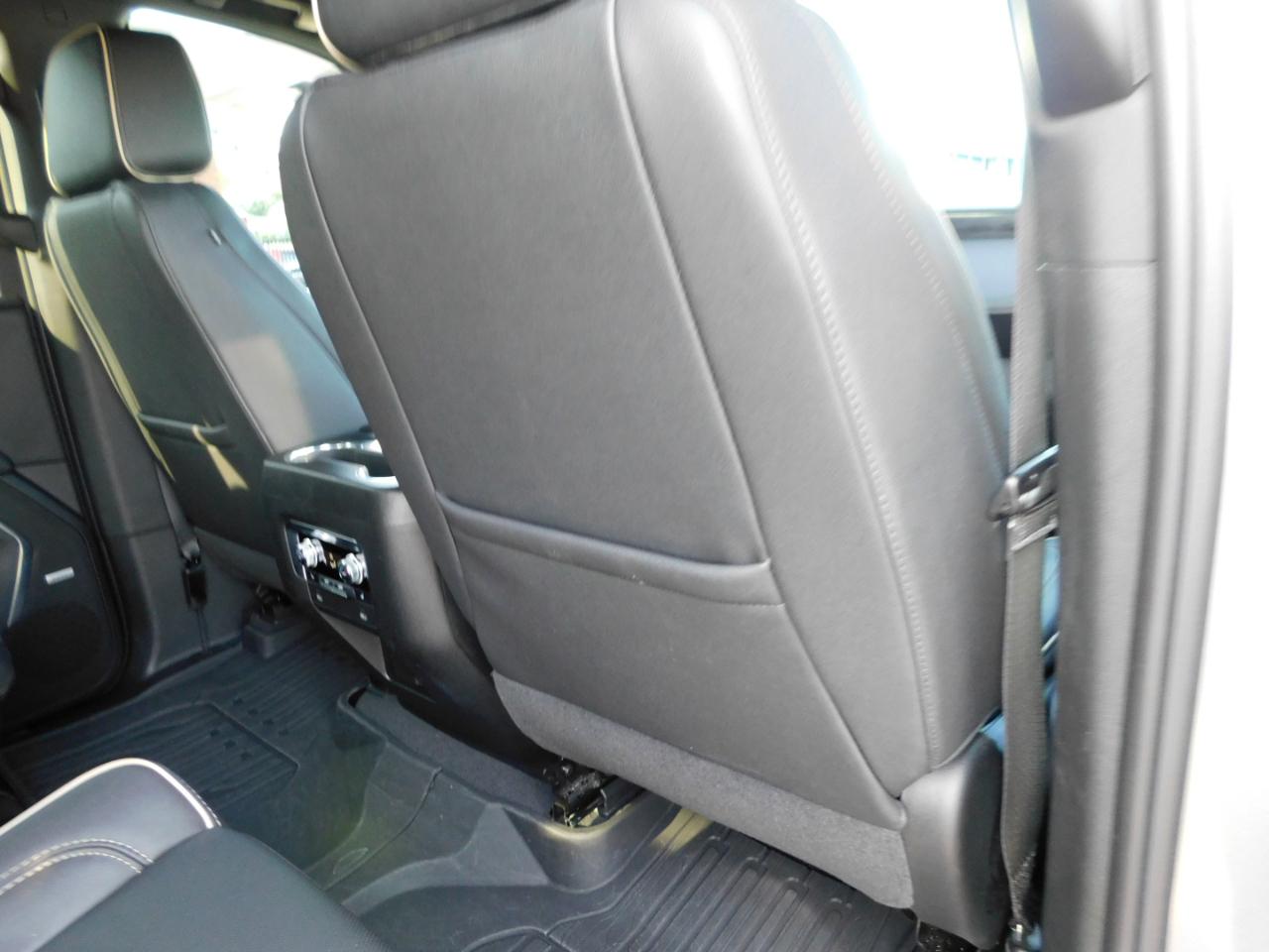 GMC Yukon 2WD 4dr SLT 2023
