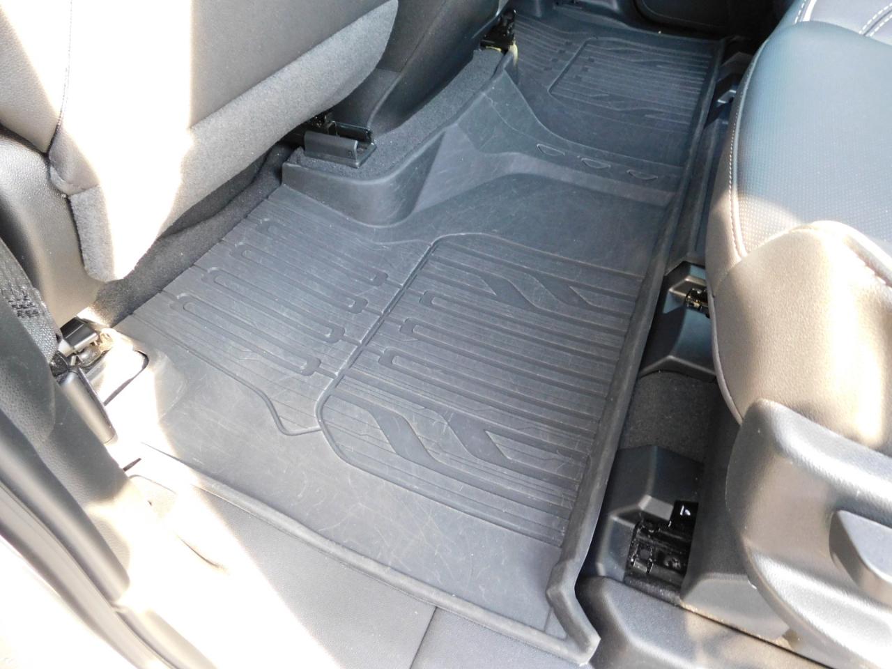 GMC Yukon 2WD 4dr SLT 2023