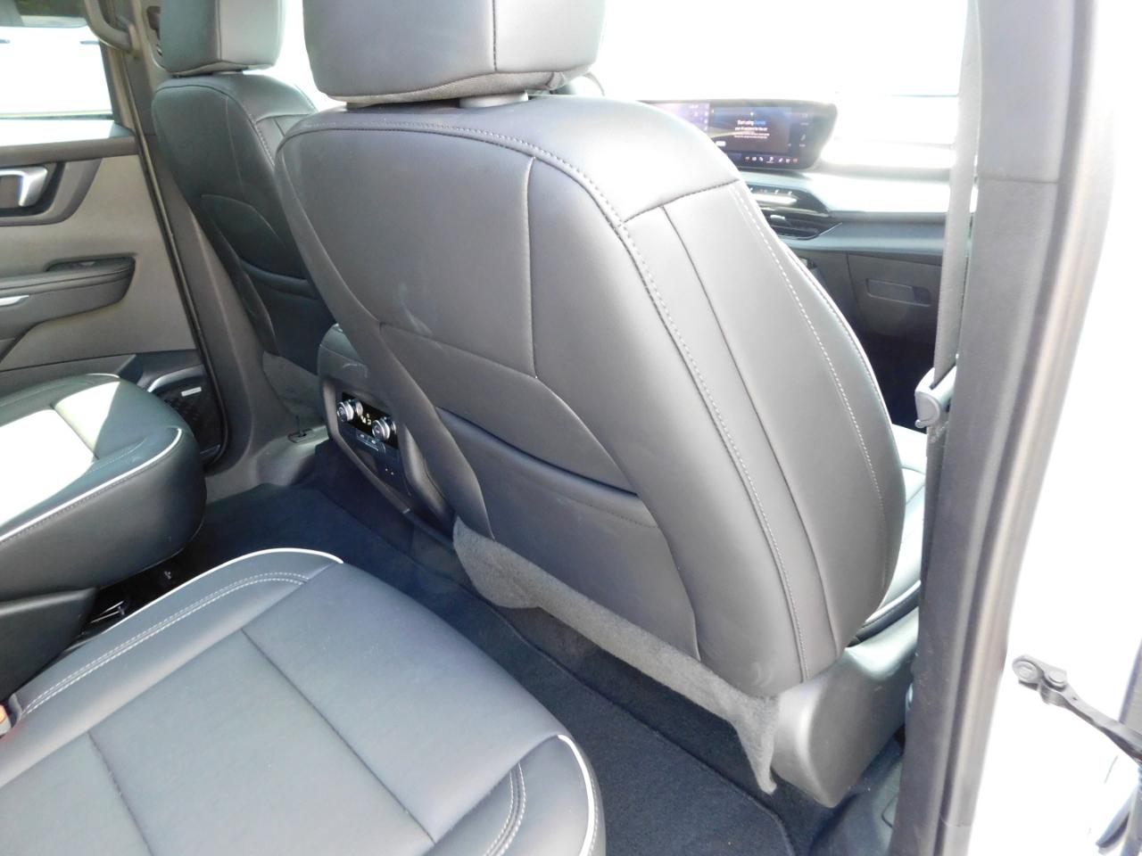 Buick Enclave 4dr Preferred 2026