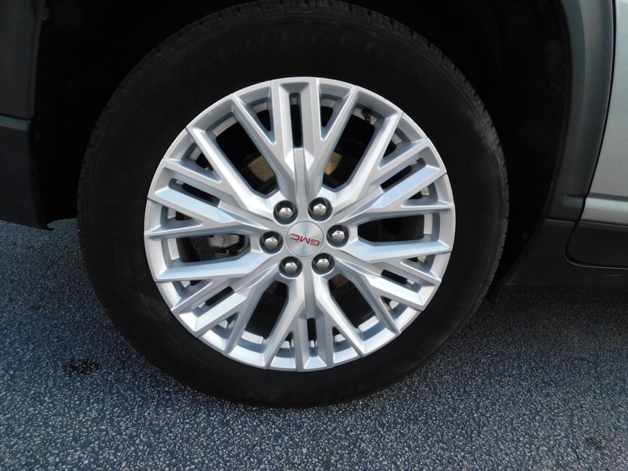 GMC Acadia FWD 4dr Elevation 2026