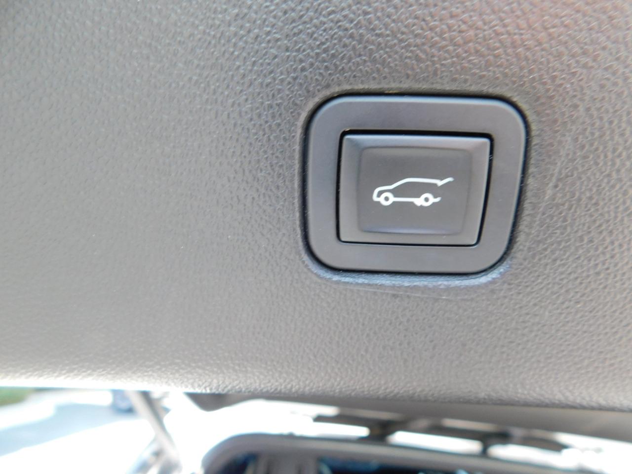 Chevrolet Blazer FWD 4dr RS 2020