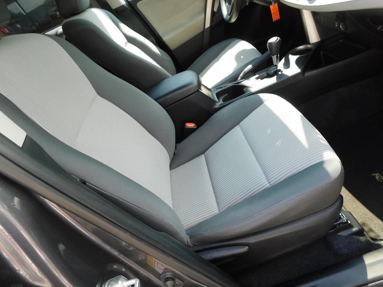 Toyota RAV4  2014
