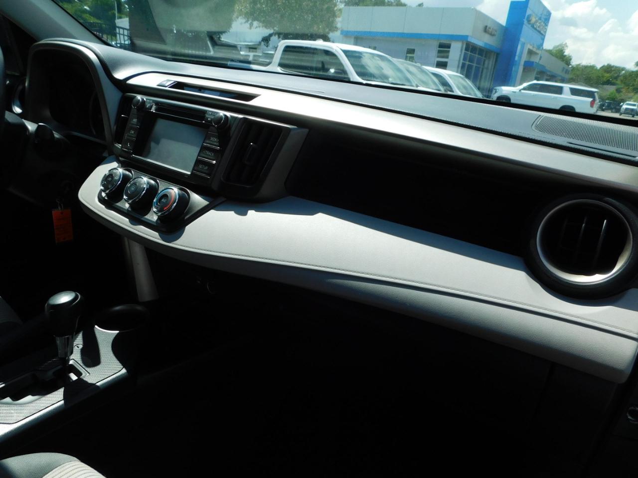 Toyota RAV4  2014