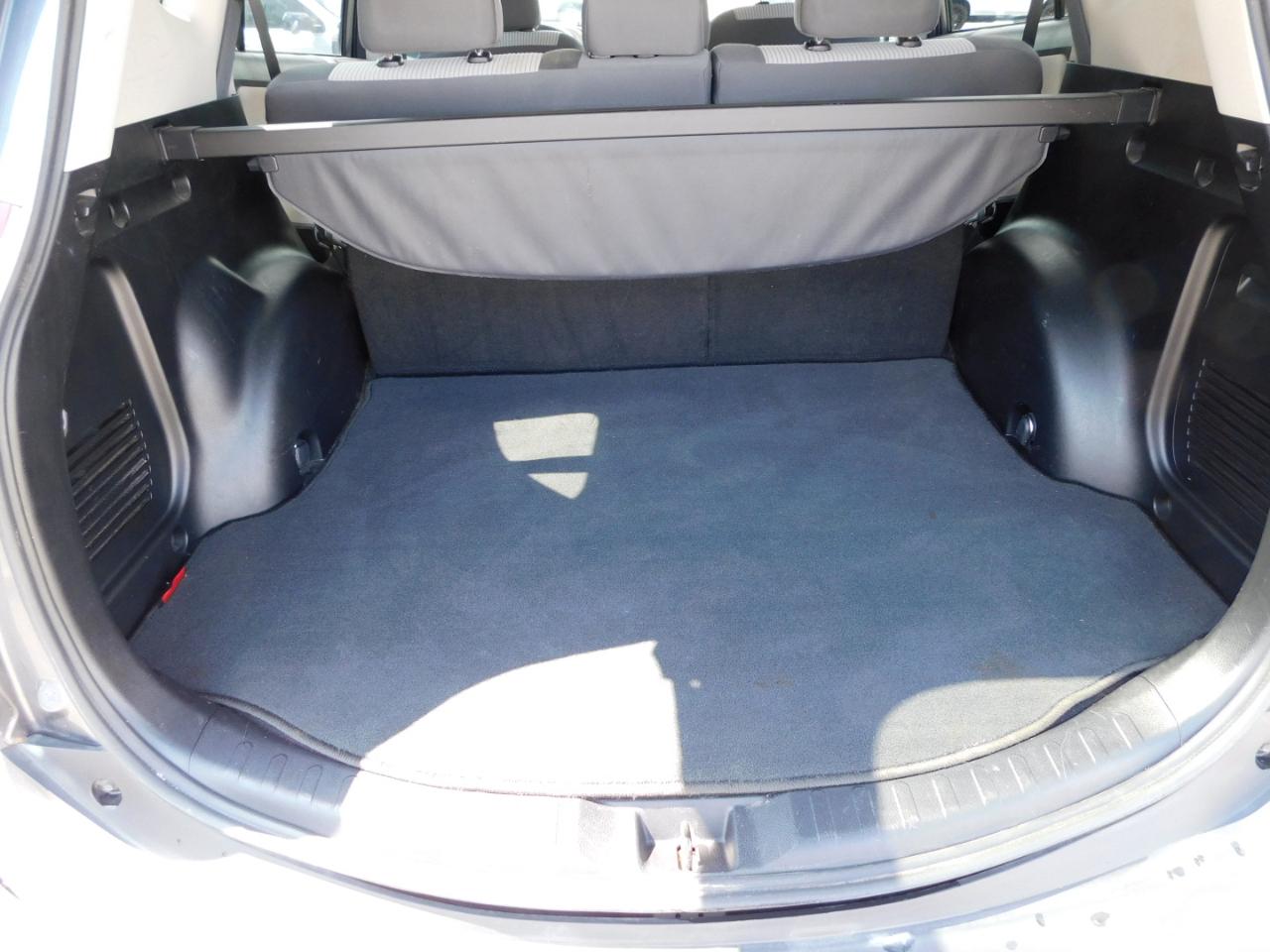 Toyota RAV4  2014