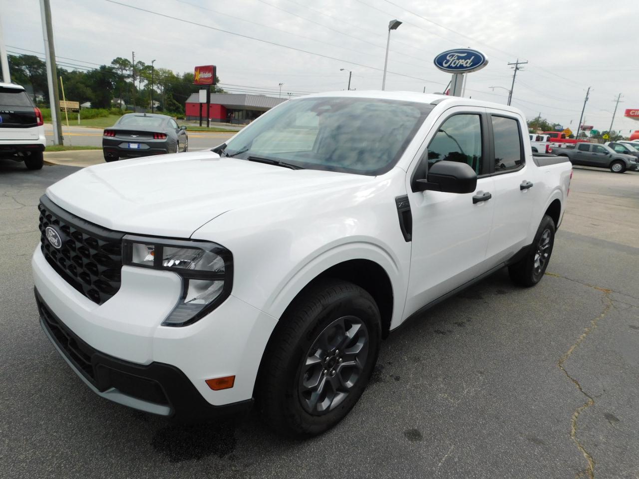 Ford Maverick XLT FWD SuperCrew 2026