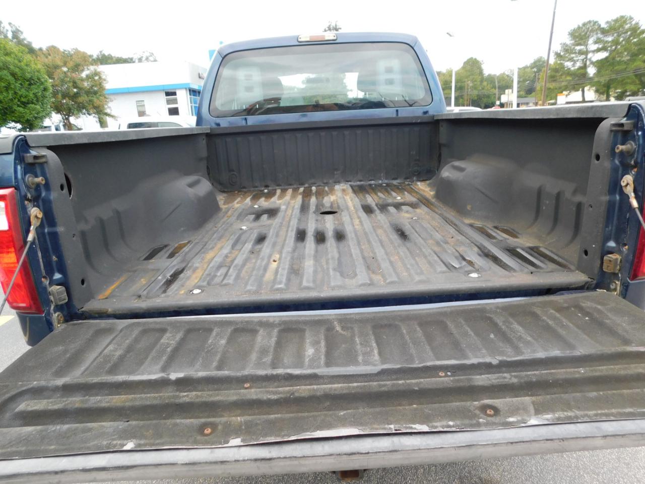 Ford Super Duty F-350 SRW 4WD SuperCab 142" XL 2016
