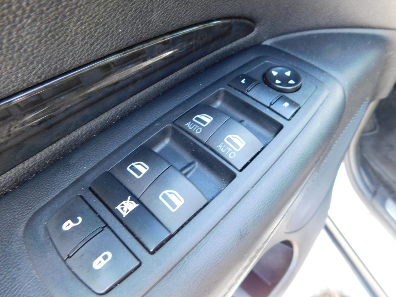 Dodge Durango 2WD 4dr Crew 2013