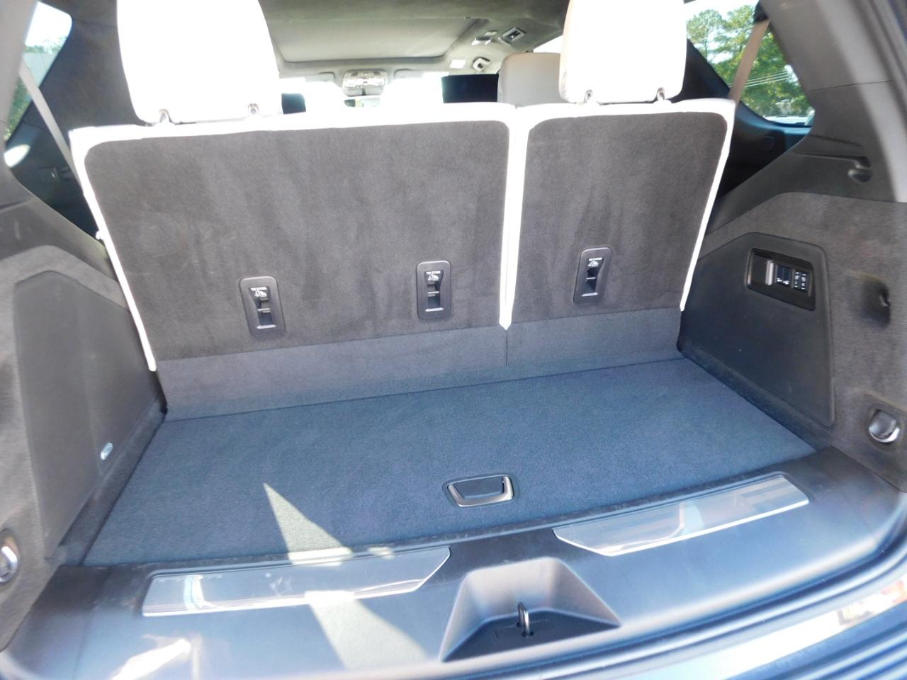 Cadillac Escalade 4WD 4dr Sport Platinum 2025