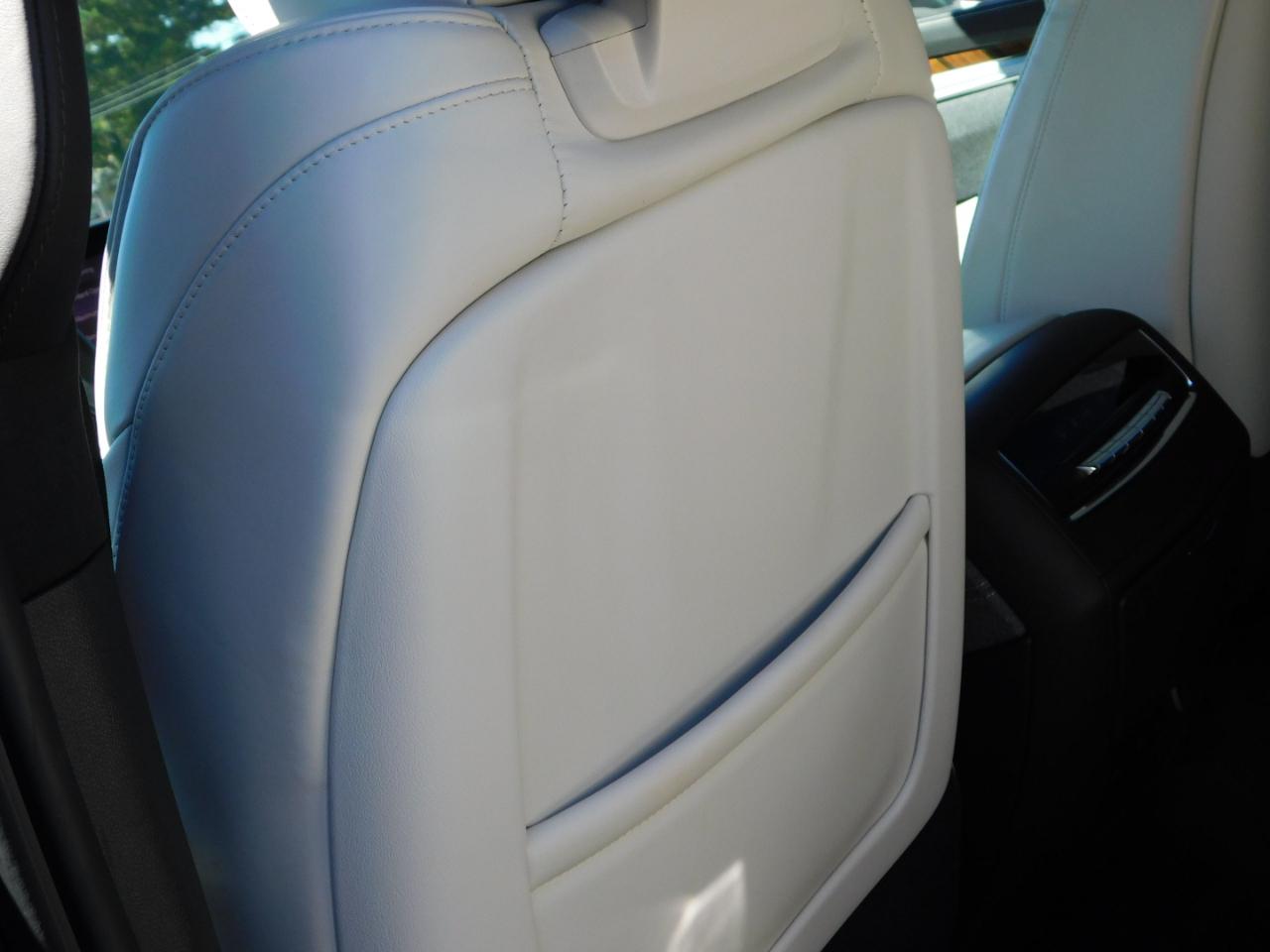 Cadillac Escalade 4WD 4dr Sport Platinum 2025