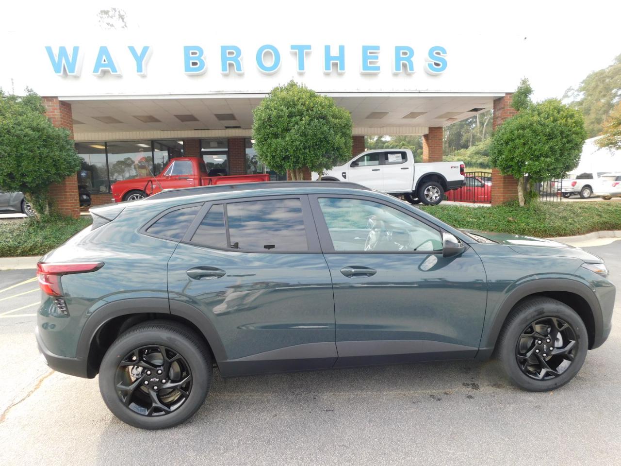 2026 Chevrolet Trax FWD 4DR LT