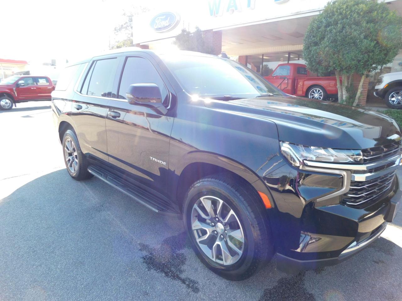 Chevrolet Tahoe 2WD 4dr LT 2022