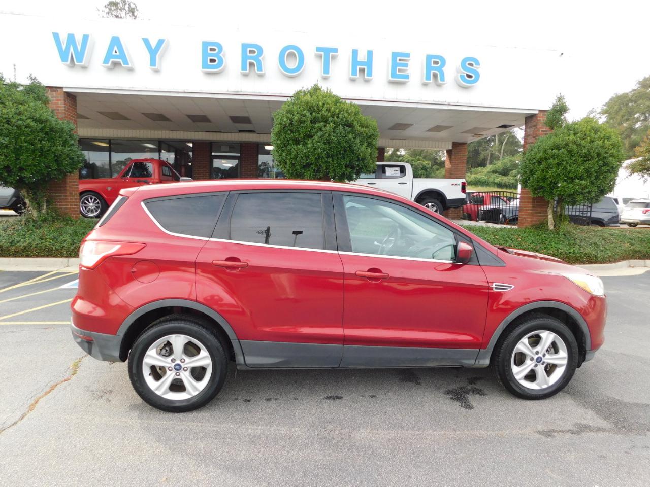 2014 Ford Escape FWD 4dr SE