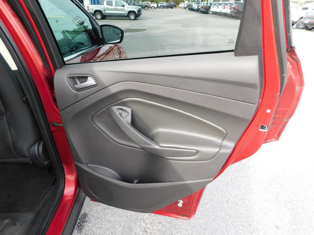 Ford Escape FWD 4dr SE 2014