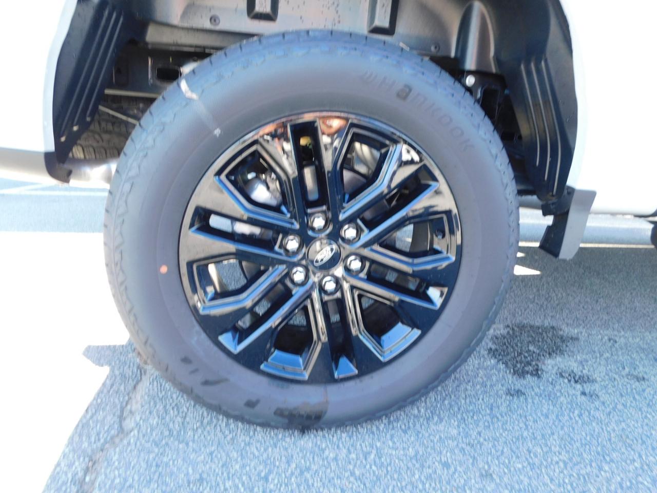 Ford F-150 Lariat 4WD SuperCrew 5.5' Box 2026