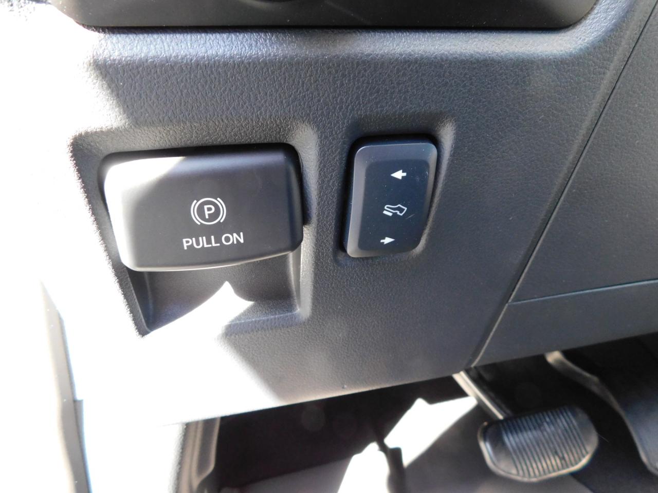 Ford F-150 Lariat 4WD SuperCrew 5.5' Box 2026