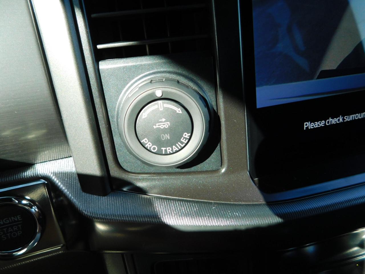 Ford F-150 Lariat 4WD SuperCrew 5.5' Box 2026