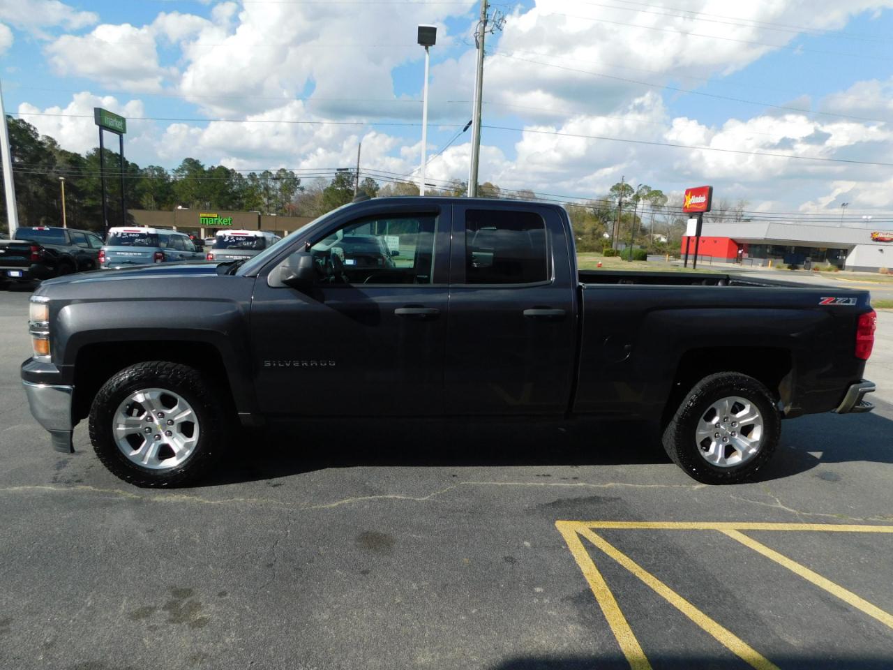Chevrolet Silverado 1500 4WD Double Cab 143.5" LT w/2LT 2014