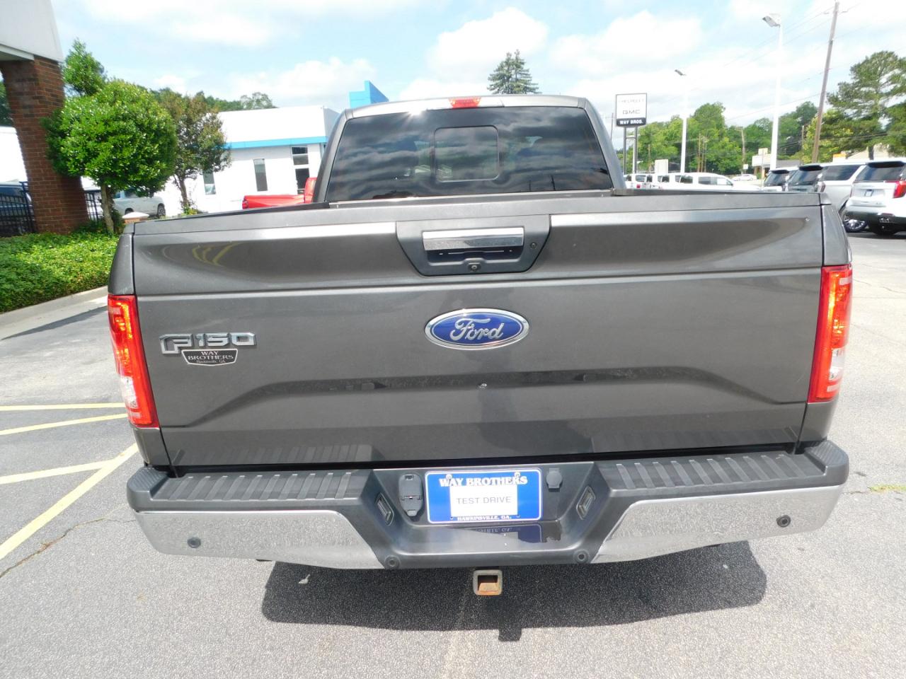 Ford F-150 4WD SuperCab 145" XLT 2016
