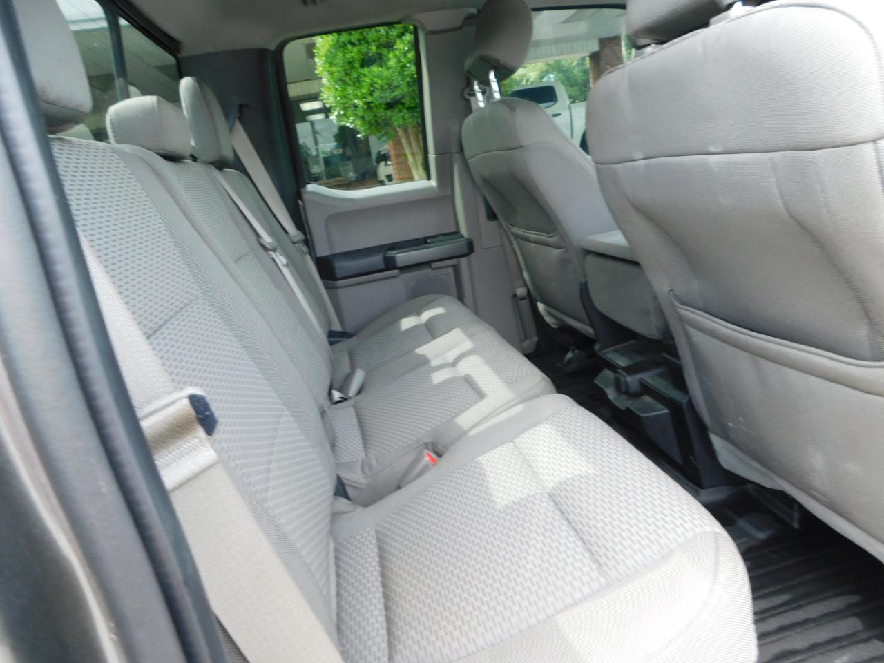 Ford F-150 4WD SuperCab 145" XLT 2016