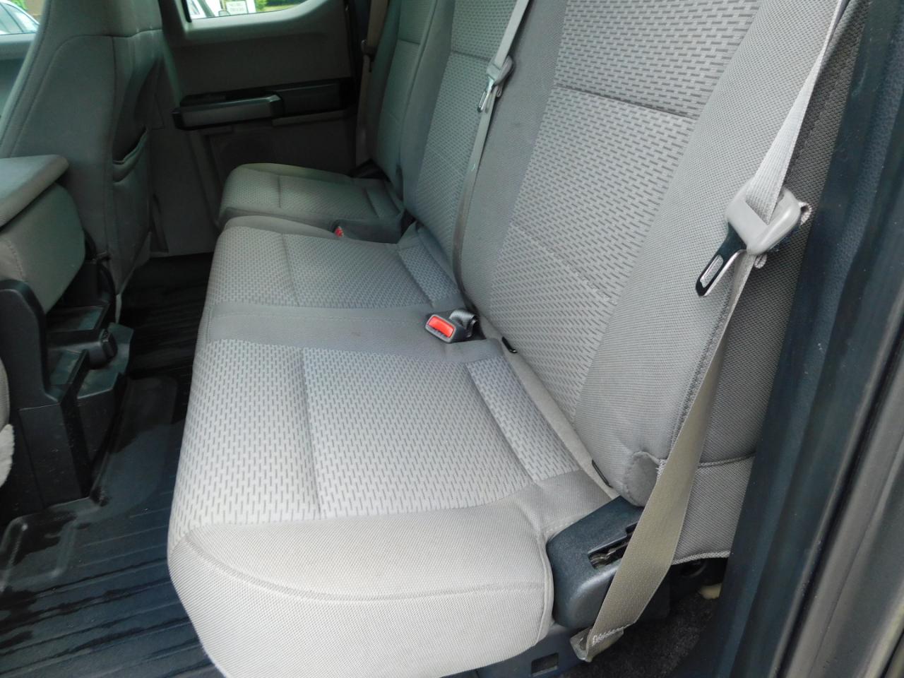 Ford F-150 4WD SuperCab 145" XLT 2016