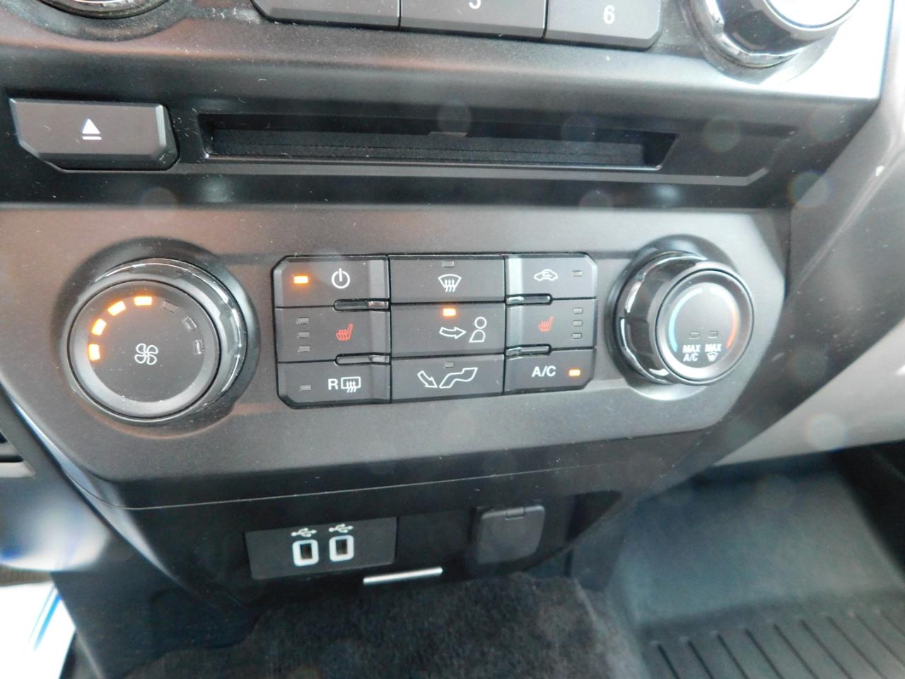 Ford F-150 4WD SuperCab 145" XLT 2016