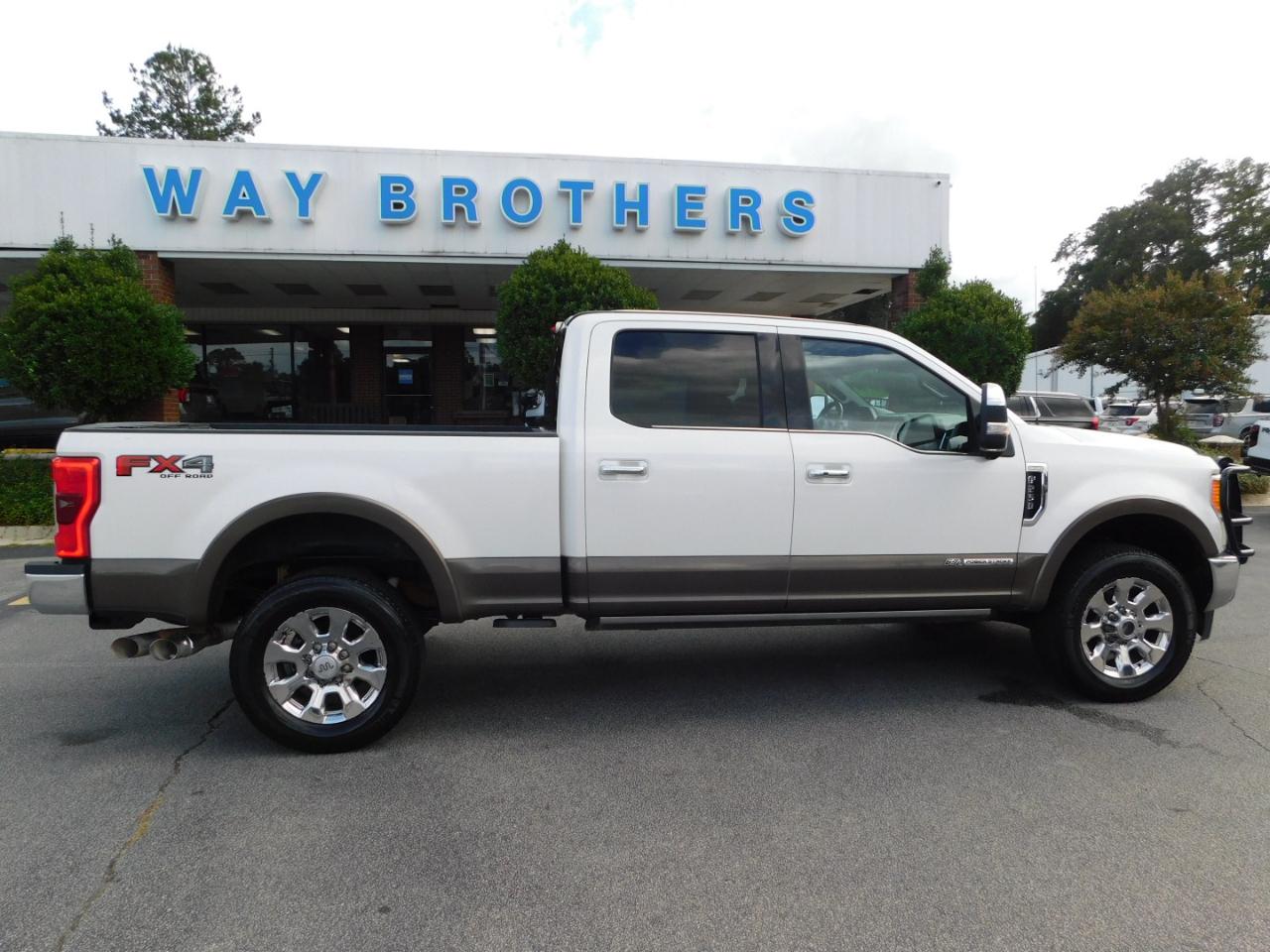 Ford Super Duty F-250 SRW  2017
