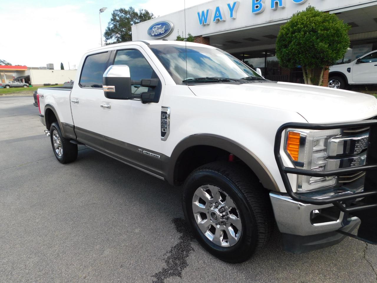 Ford Super Duty F-250 SRW  2017