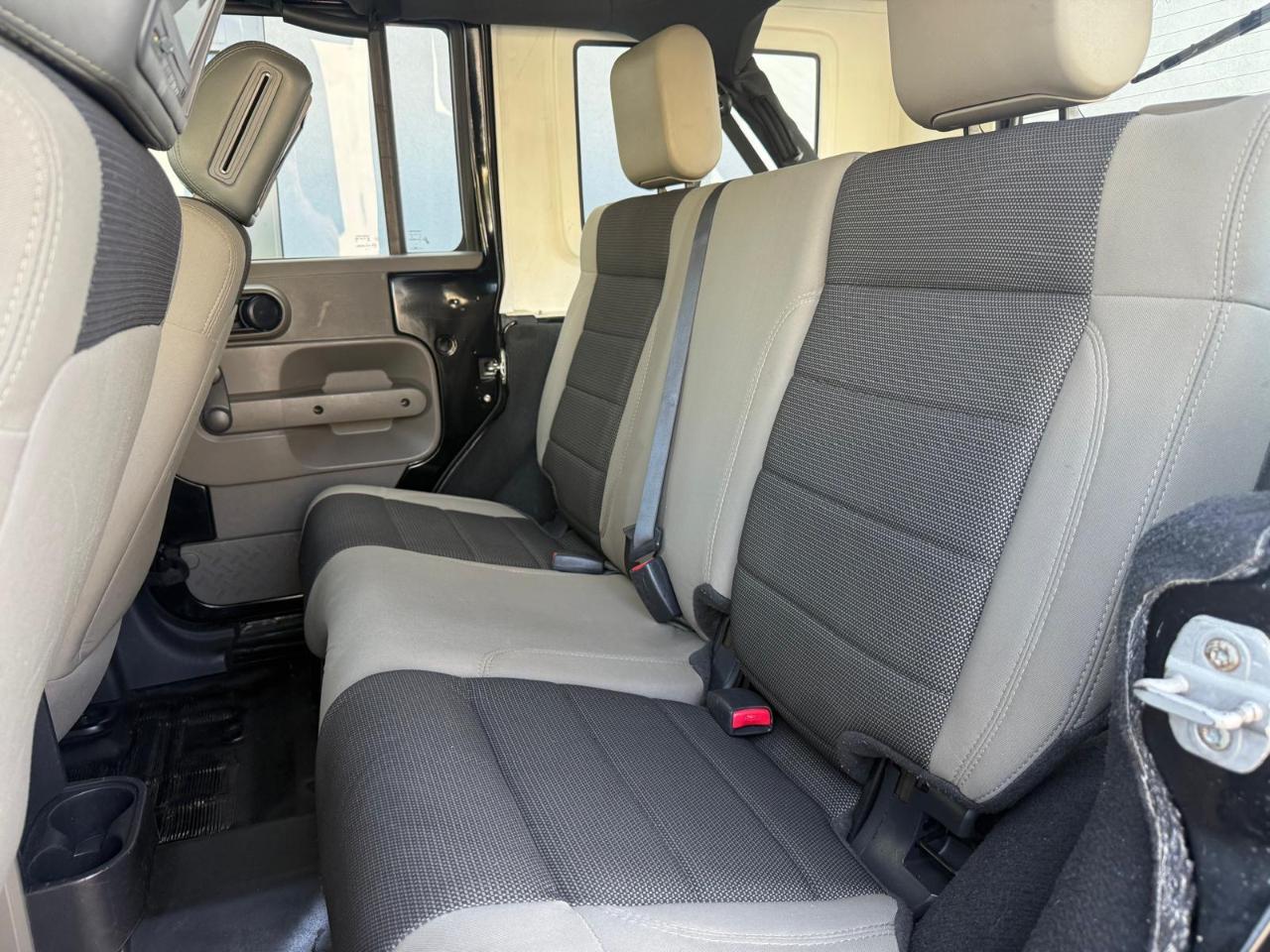 Jeep Wrangler 2WD 4dr Unlimited X 2007