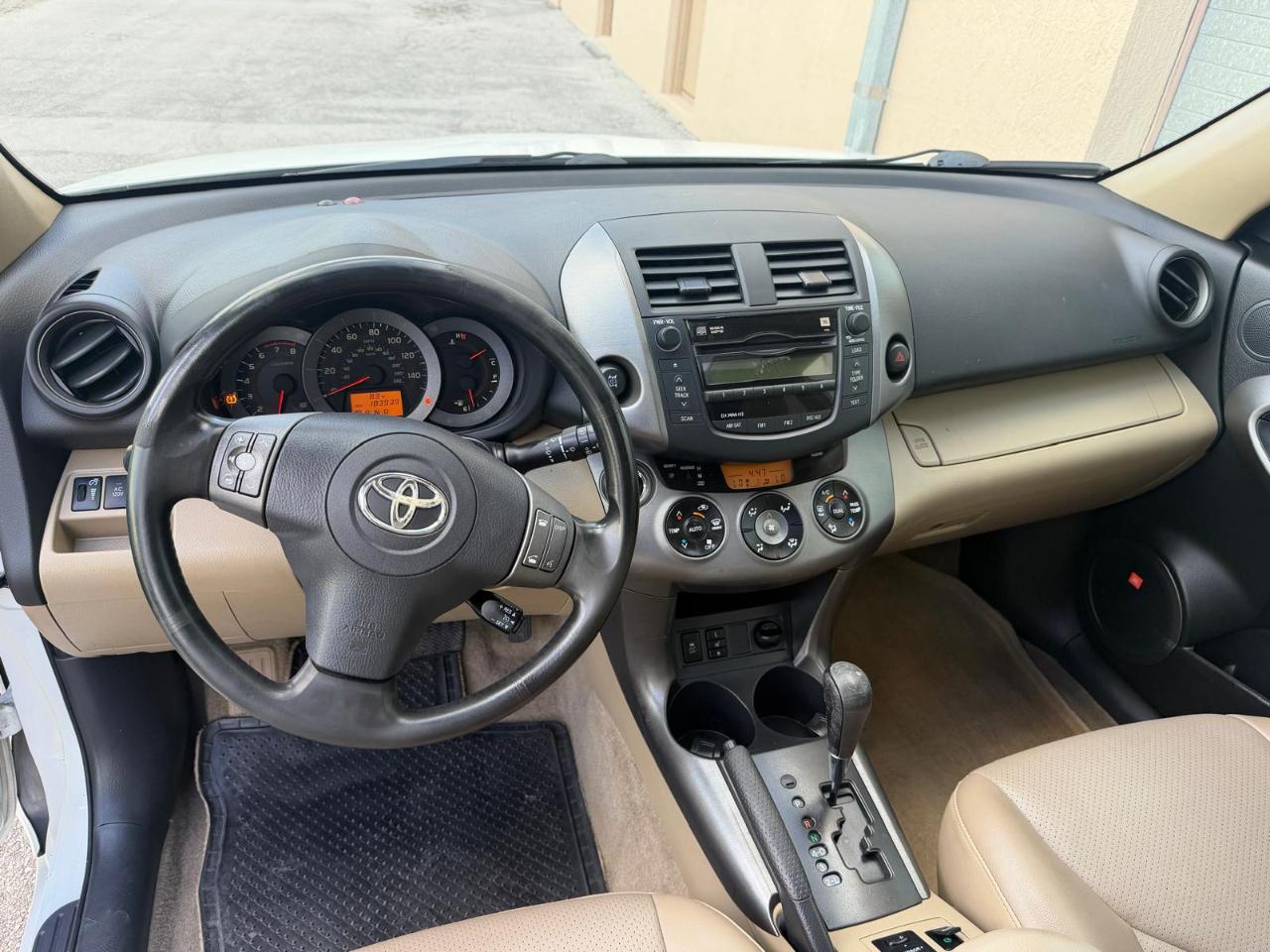 Toyota RAV4 4WD 4dr V6 Limited (Natl) 2009