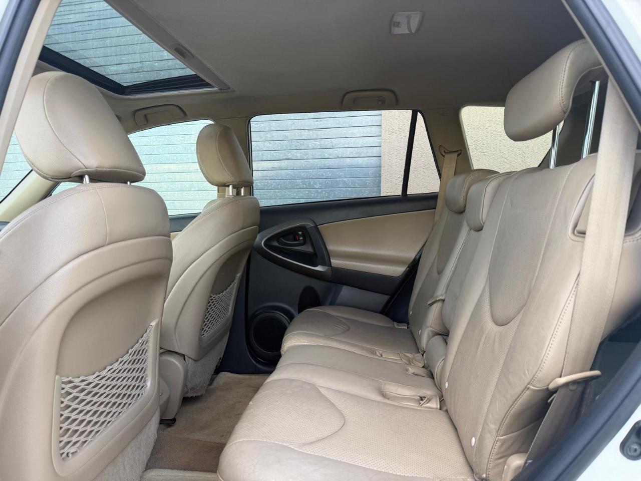 Toyota RAV4 4WD 4dr V6 Limited (Natl) 2009