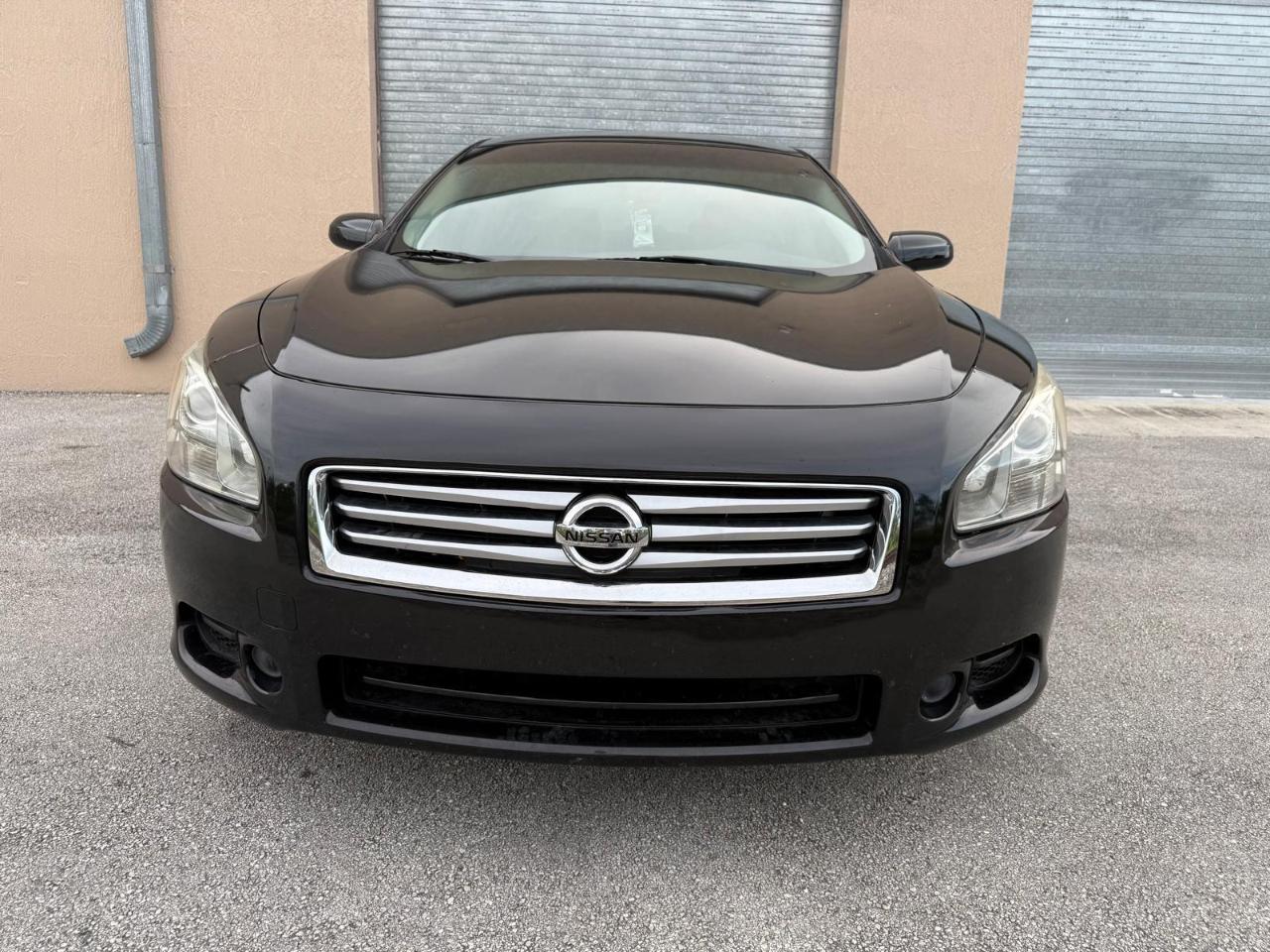Nissan Maxima 4dr Sdn V6 CVT 3.5 S 2012