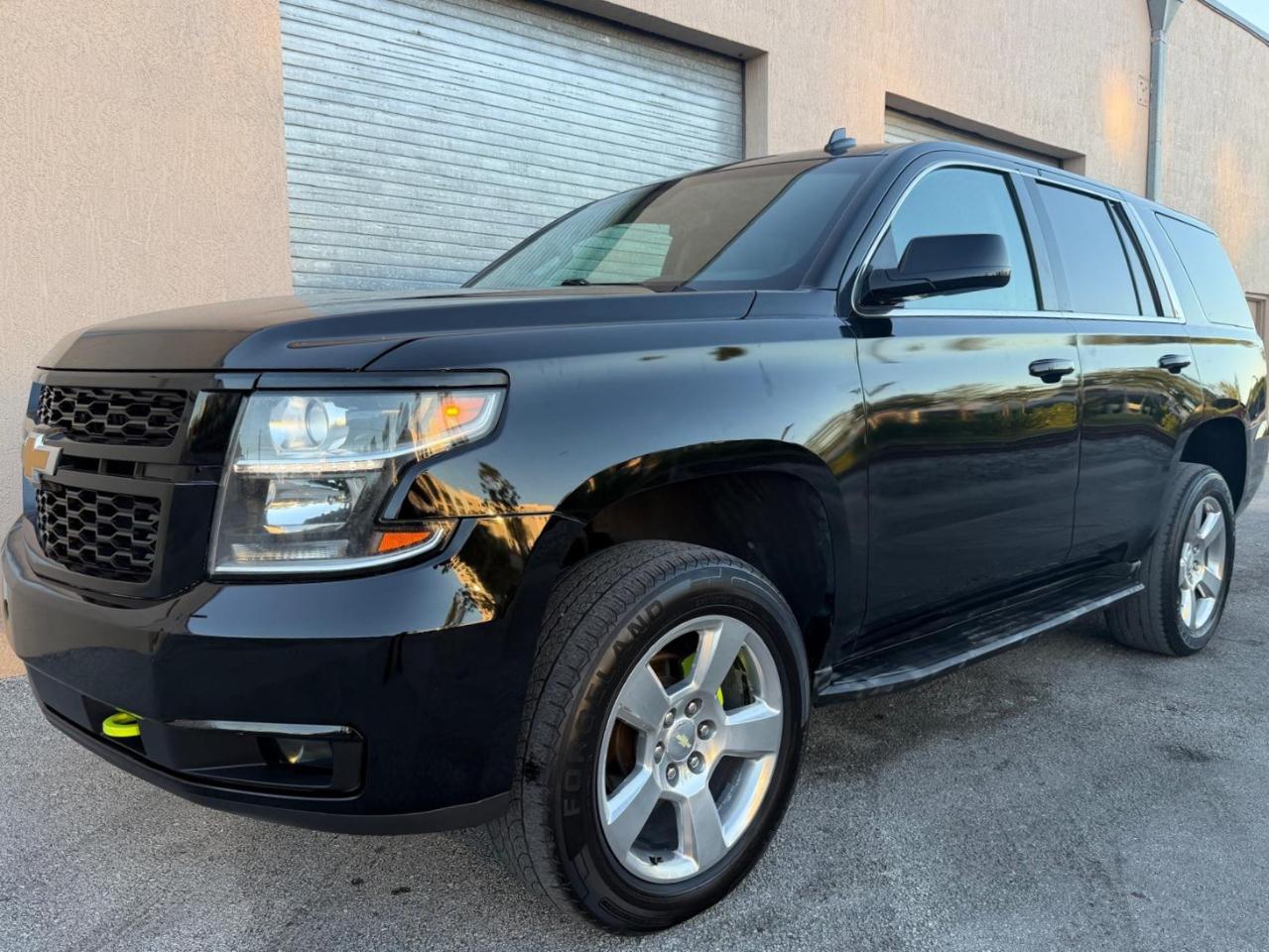 Chevrolet Tahoe 2WD 4dr LS 2015
