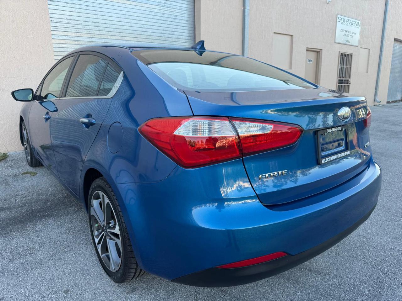 Kia Forte 4dr Sdn Auto EX 2014