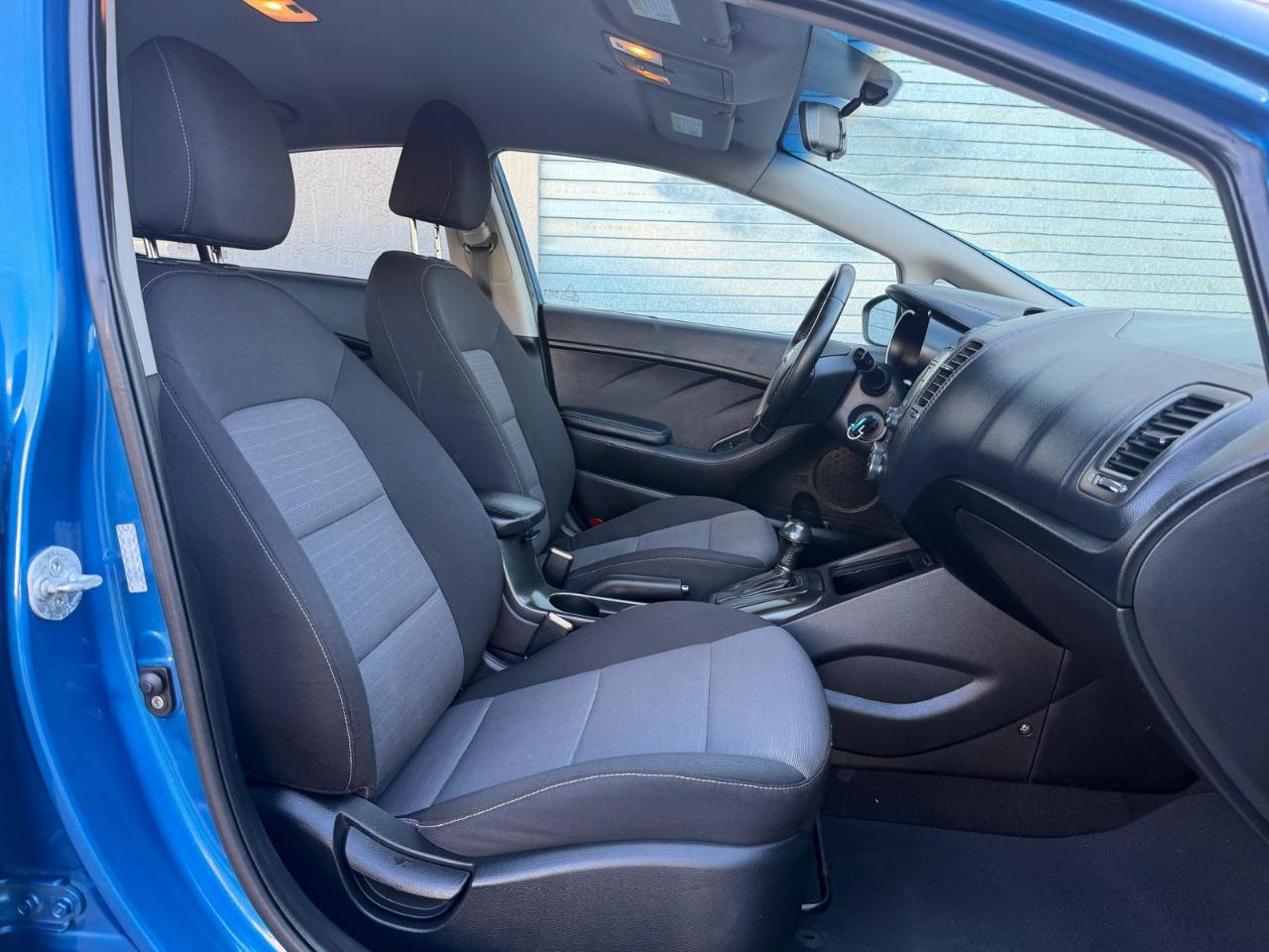 Kia Forte 4dr Sdn Auto EX 2014