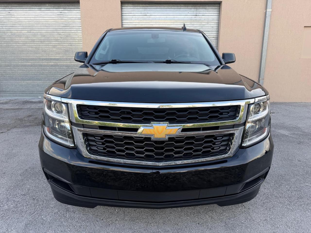 Chevrolet Suburban 2WD 4dr 1500 LS 2017