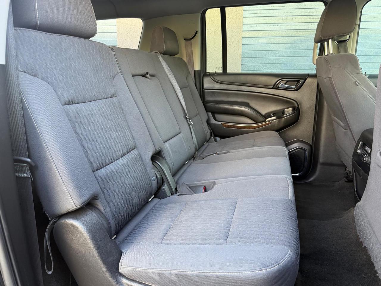 Chevrolet Suburban 2WD 4dr 1500 LS 2017