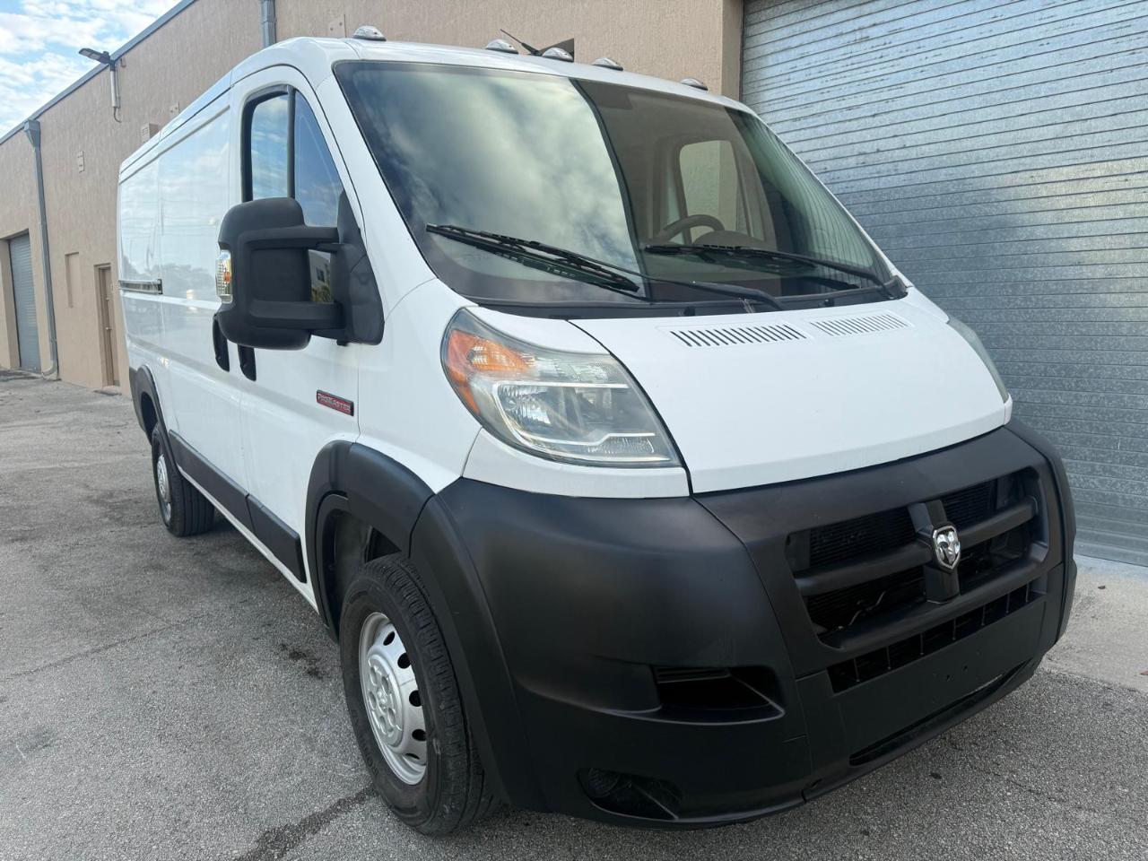 RAM ProMaster Cargo Van 1500 Low Roof 136" WB 2015