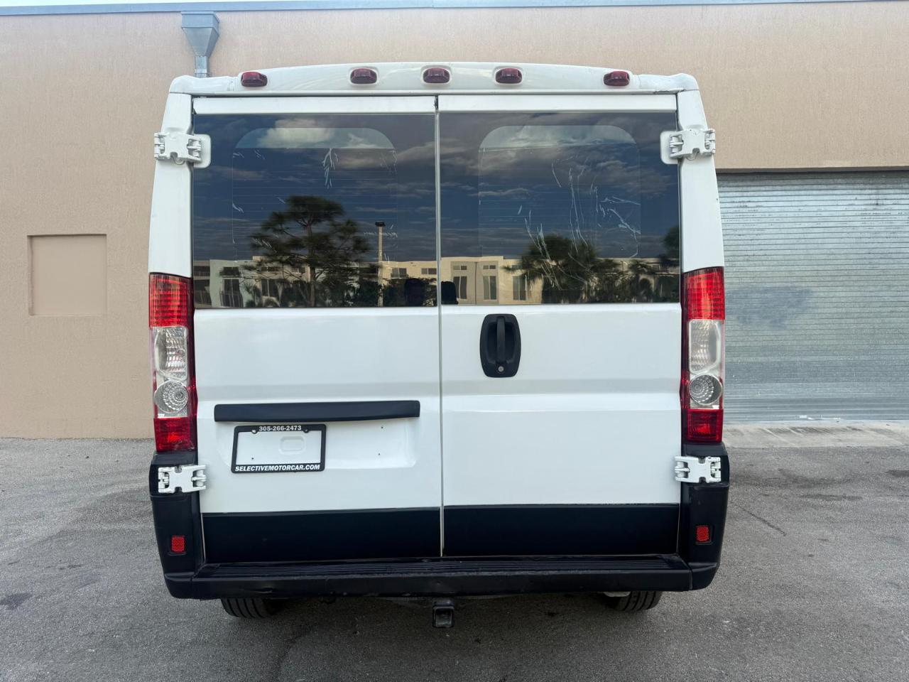 RAM ProMaster Cargo Van 1500 Low Roof 136" WB 2015