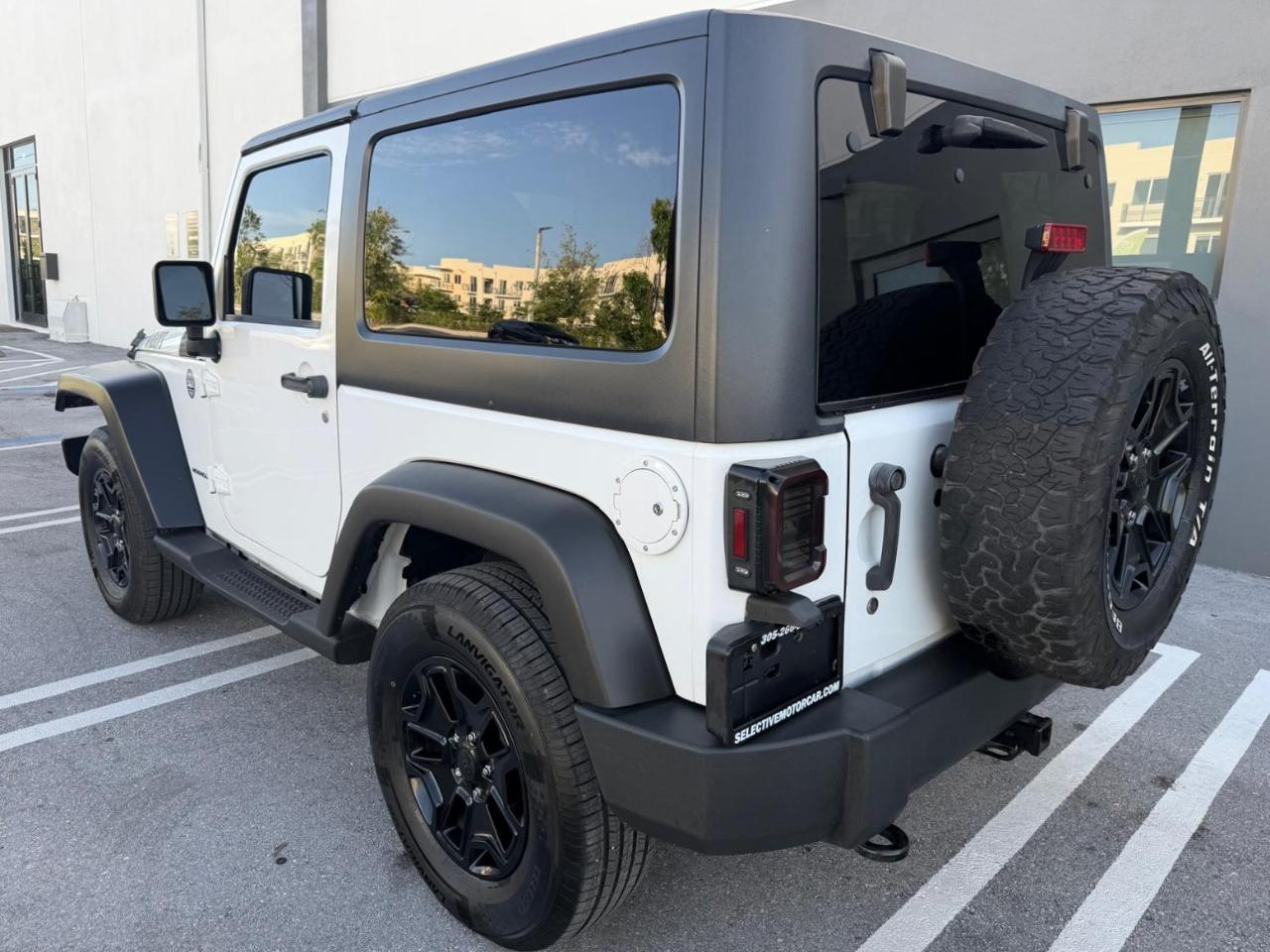 Jeep Wrangler 4WD 2dr Willys Wheeler 2015