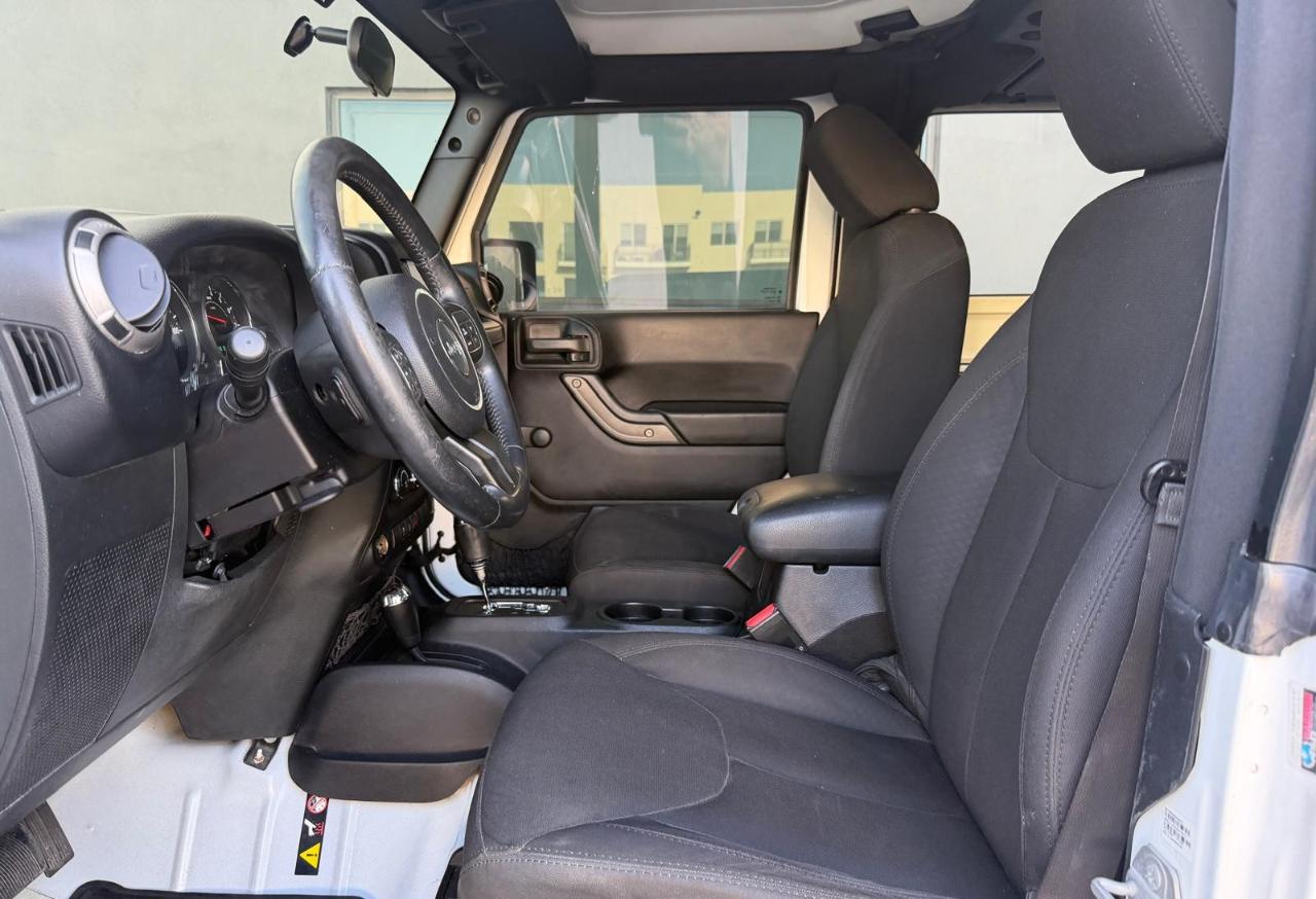 Jeep Wrangler 4WD 2dr Willys Wheeler 2015