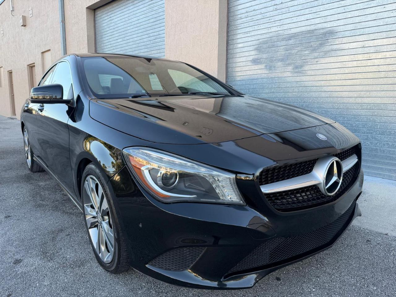 Mercedes-Benz CLA-Class 4dr Sdn CLA 250 FWD 2014