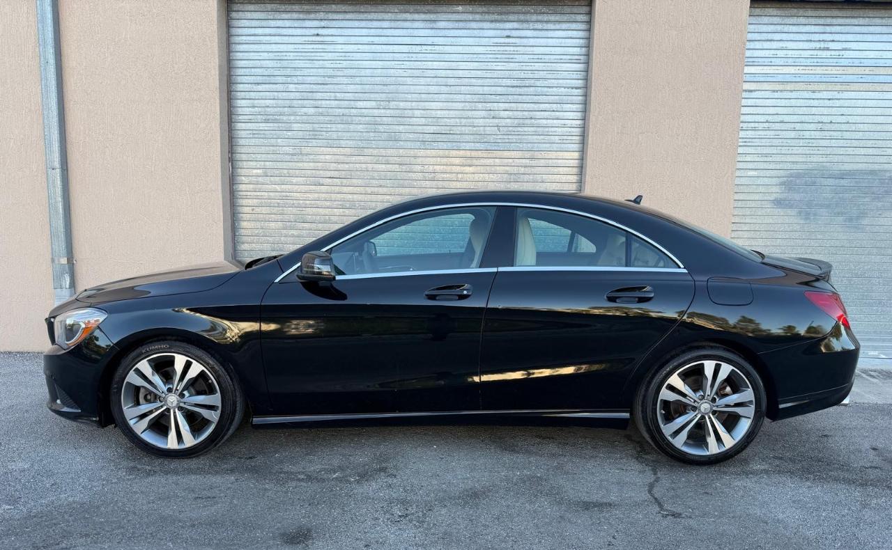 Mercedes-Benz CLA-Class 4dr Sdn CLA 250 FWD 2014
