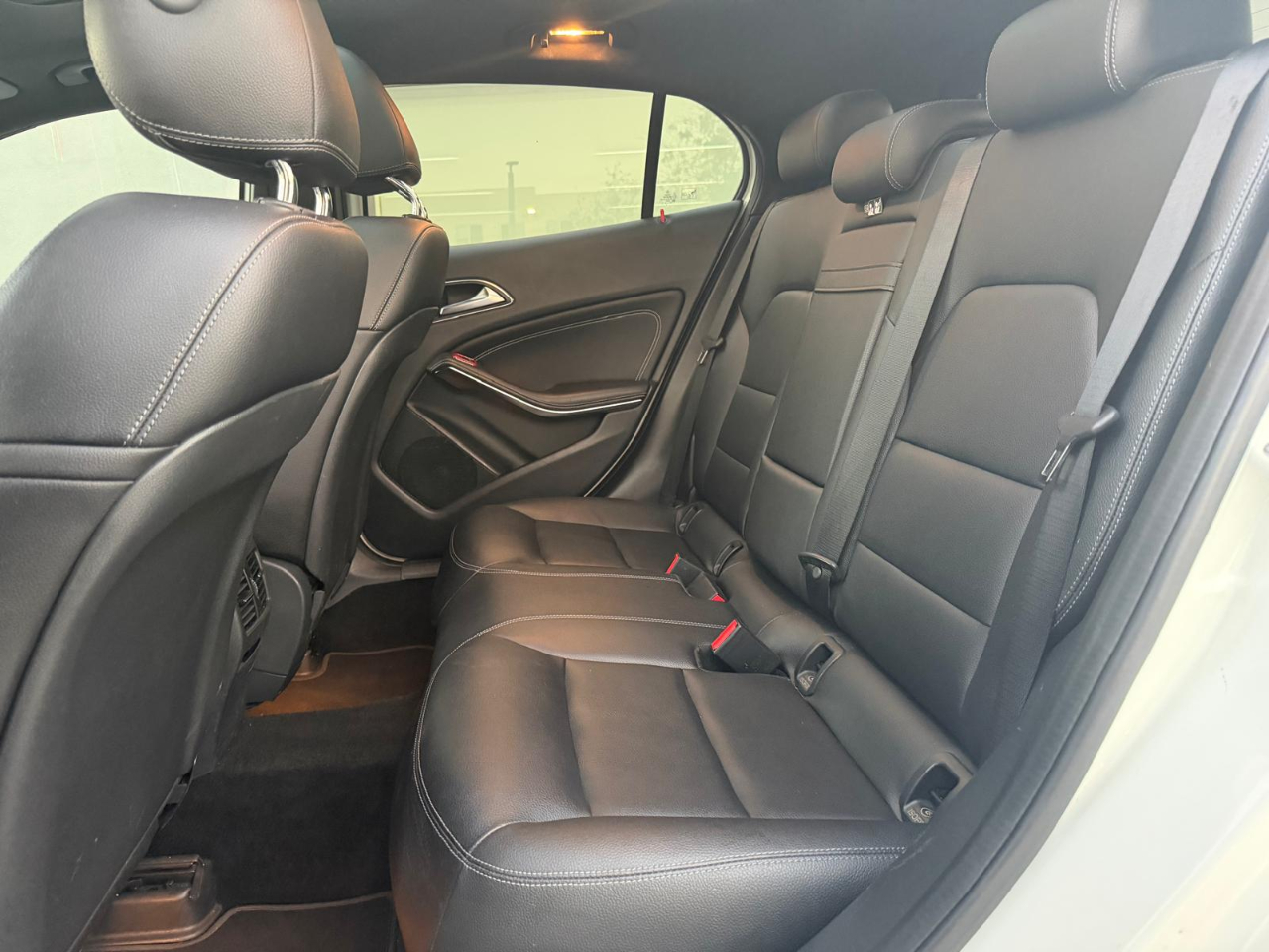 Mercedes-Benz GLA FWD 4dr GLA 250 2016