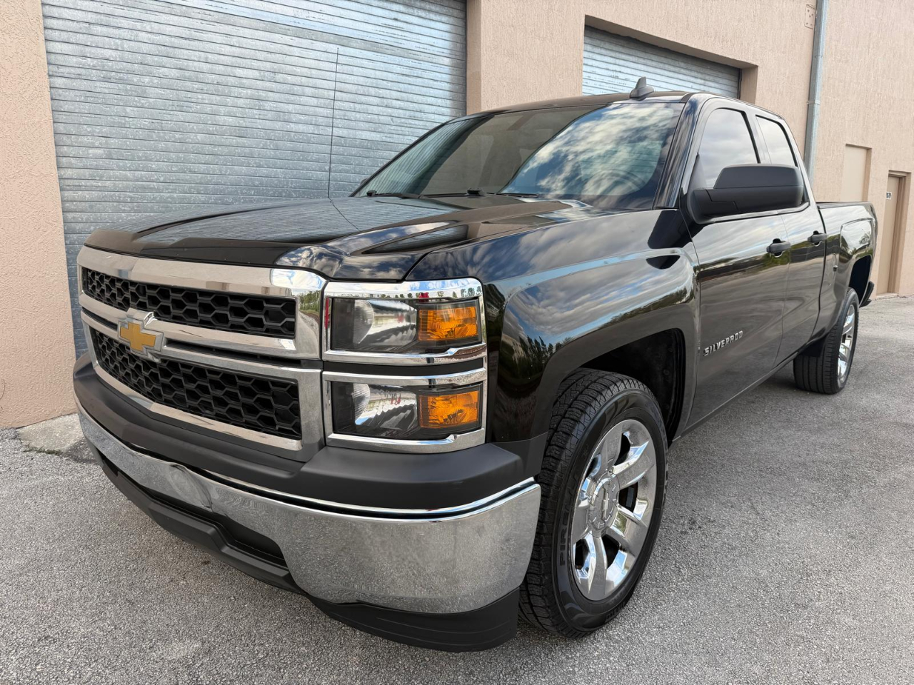 Chevrolet Silverado 1500 2WD Double Cab 143.5" LS 2015