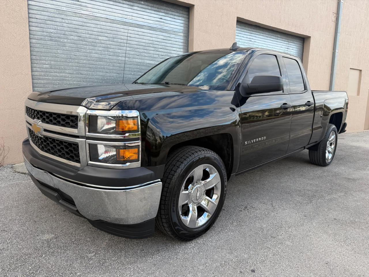 Chevrolet Silverado 1500 2WD Double Cab 143.5" LS 2015
