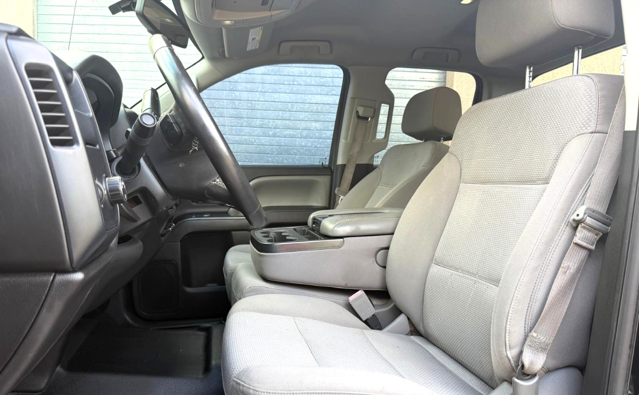 Chevrolet Silverado 1500 2WD Double Cab 143.5" LS 2015