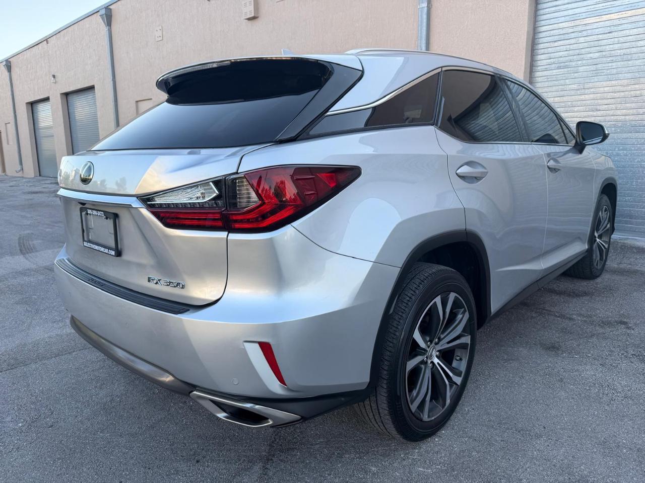 Lexus RX RX 350 FWD 2017