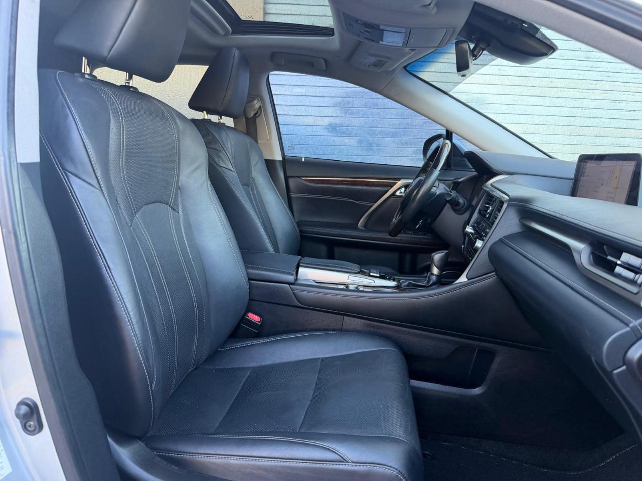 Lexus RX RX 350 FWD 2017