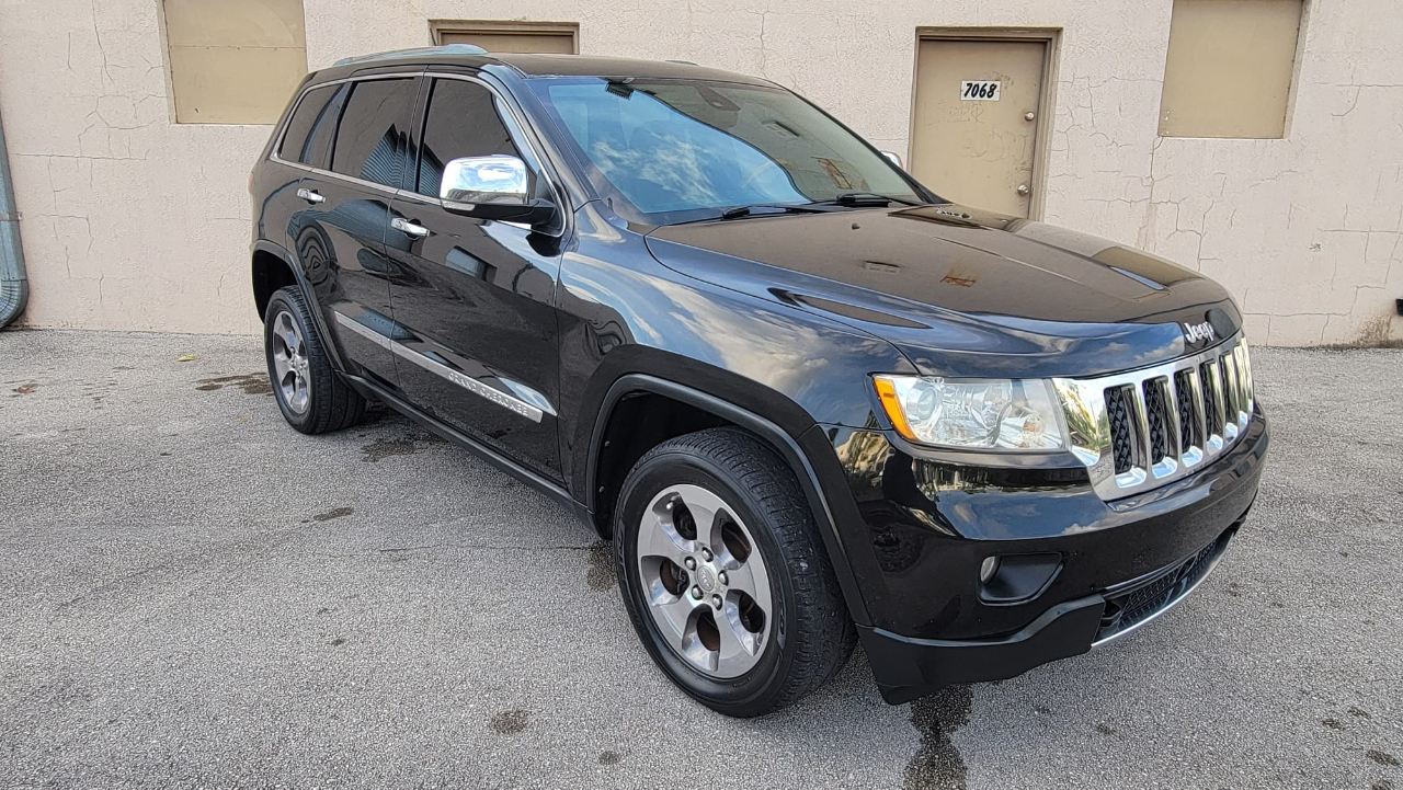 Jeep Grand Cherokee 4WD 4dr Overland 2011