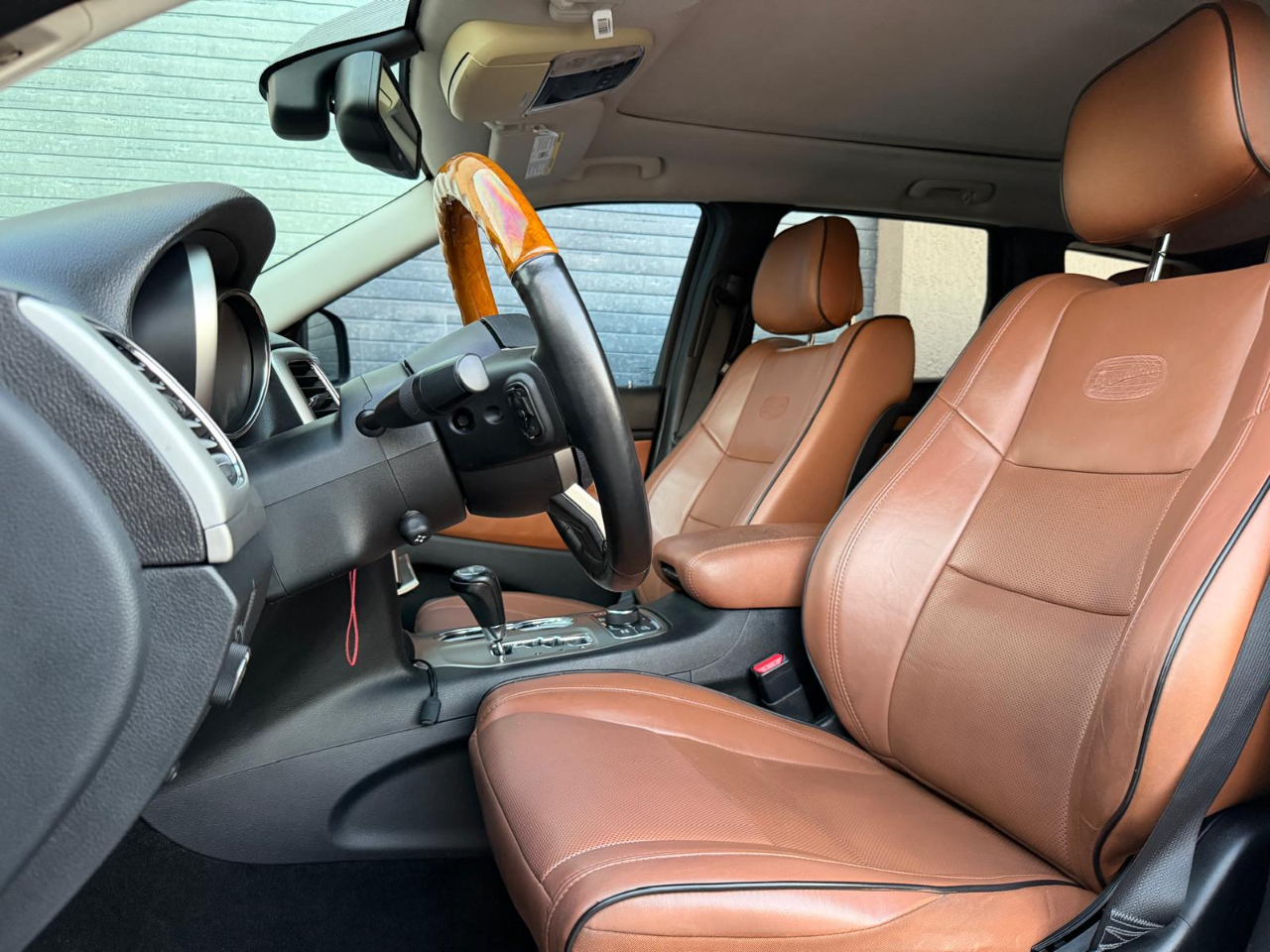 Jeep Grand Cherokee 4WD 4dr Overland 2011